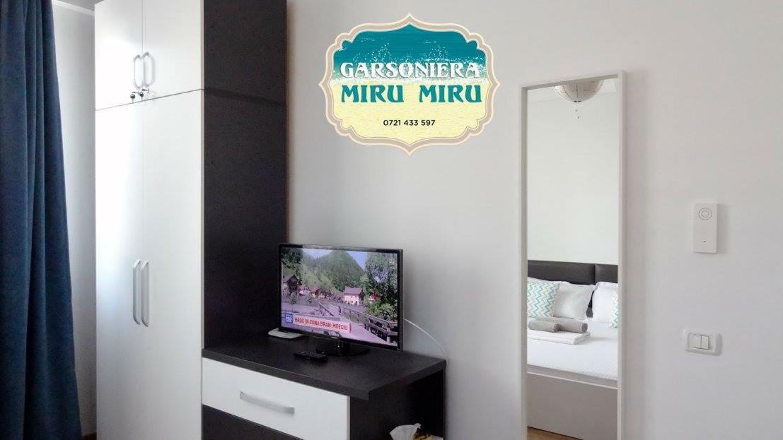 Апартаменти Garsoniera Miru Miru Неводарі Екстер'єр фото